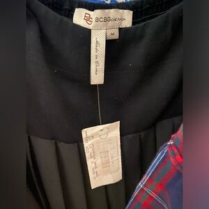 BCBG NWT BLACK MINI PLEATED DRESS